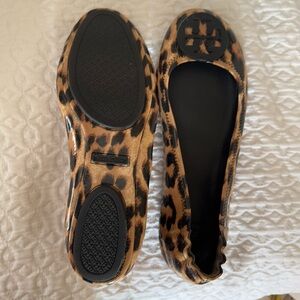 Tory Burch cheetah prints flats size 8